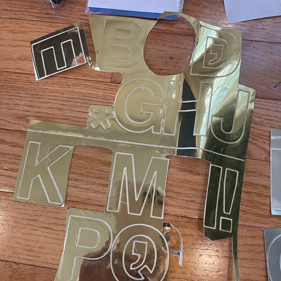 Assorted sticker letters and numbers - Picture 8 of 10